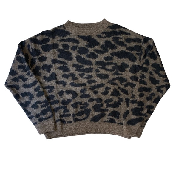 CHRLDR Dropped Shoulder Leopard Print Alpaca-Blend Sweater - Picture 2 of 5